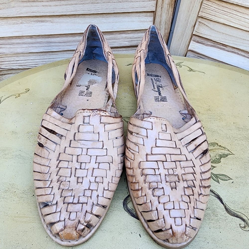 D'Manzos US 8 Tan 100% Leather Woven Huarache Flat Sandals Beige Boho Beachy